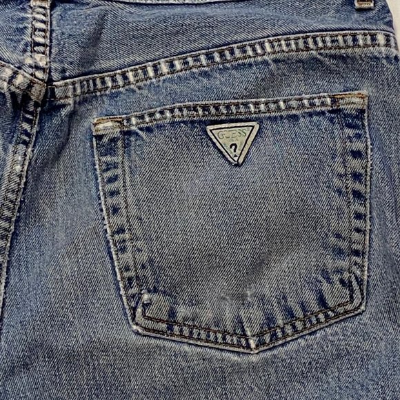 Guess shorts size 36 - Picture 4 of 5